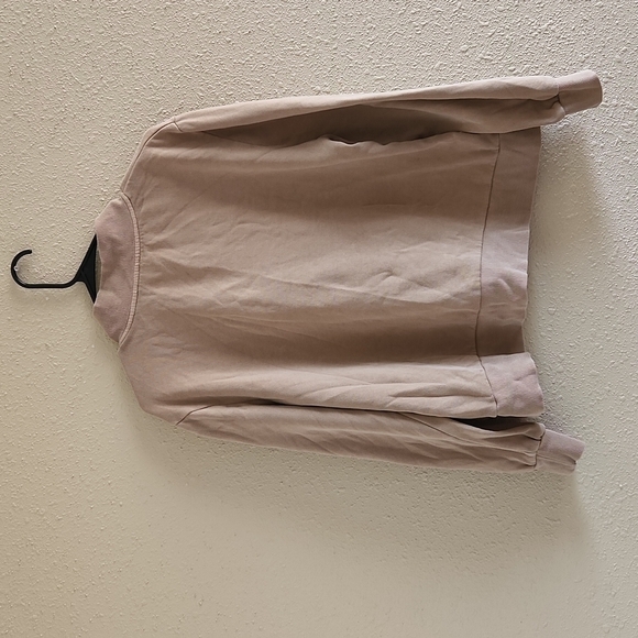 dip Crop Sweater - Picture 4 of 4